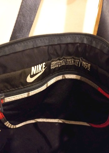 Nike Pembe Spor Çantası - Görsel 7