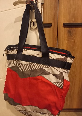 Nike Pembe Spor Çantası - Görsel 4