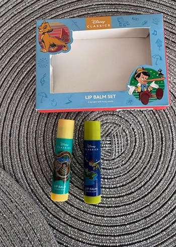 Disney Renkli Lip Balm Seti