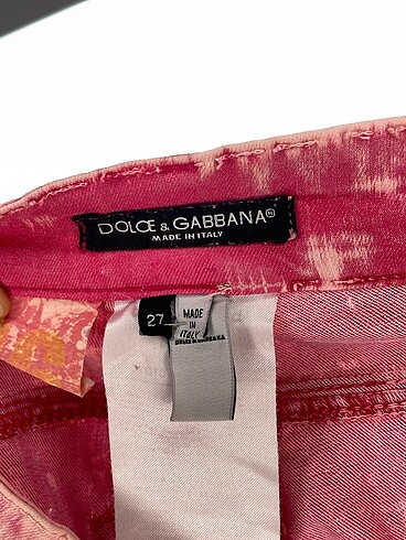 27 Beden çeşitli Renk Dolce & Gabbana Mini Şort %70 İndirimli.