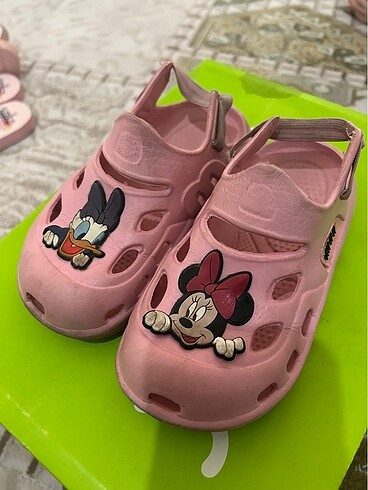 LC Waikiki Kız Çocuk Sandalet