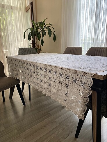 Masa Örtüsü