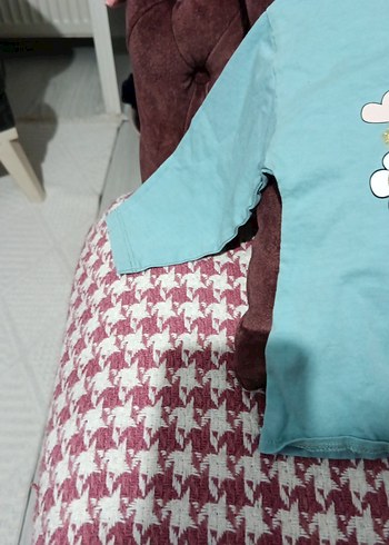 Çiçek Desenli Payetli Kız Tişörtü - Görsel 2