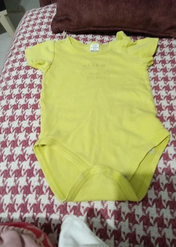 Düğmeli Kısa Kollu Gri Bebek Body - Görsel 3