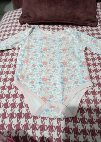 Düğmeli Kısa Kollu Gri Bebek Body - Görsel 2