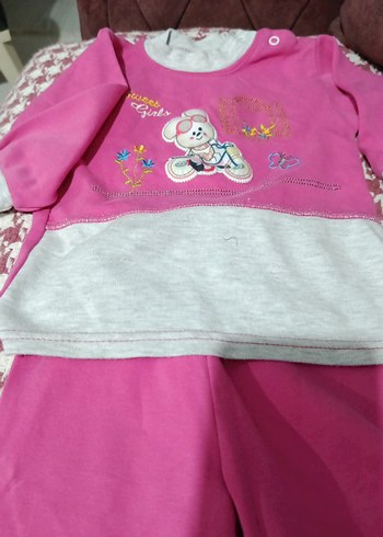 Pembe Dantel Detaylı Bebek Kız Takımı - Görsel 2