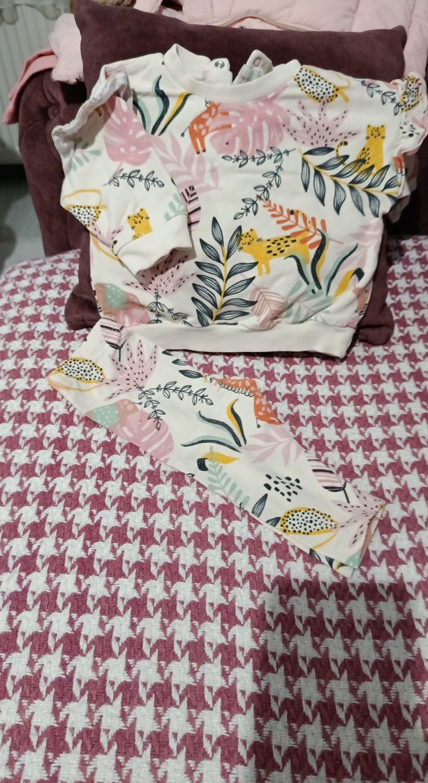 Bebek Kız Renkli Desenli Fırfırlı Takım - Görsel 3