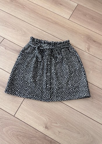Zara Siyah Puantiyeli Kemerli Mini Etek