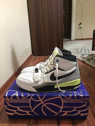 Nike Nike air jordan legacy orjinal 44.5 numara