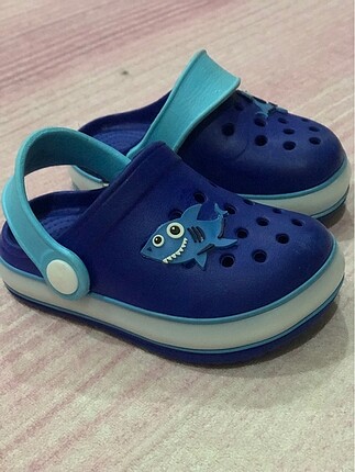 Crocs terlik