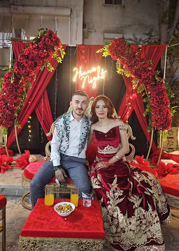 Zara Kırmızı Drapeli Straplez Etnik Kadın Hint Elbisesi