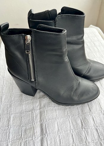 H&M Hm Topuklu Deri Kisa Bot