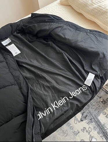 l Beden Calvin Klein mont