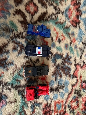 Transformers figür kılavuzlu