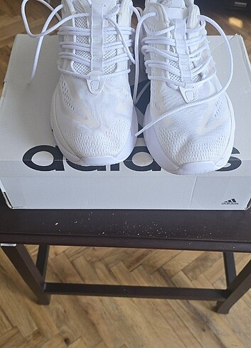 Adidas Alpha boost v1 spor ayakkabı