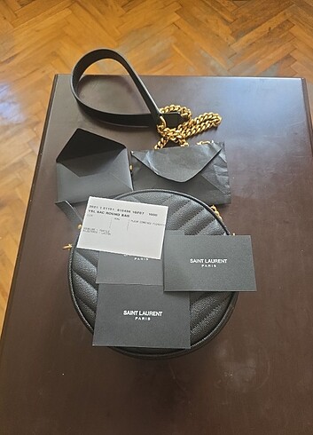 SAINT LAURENT