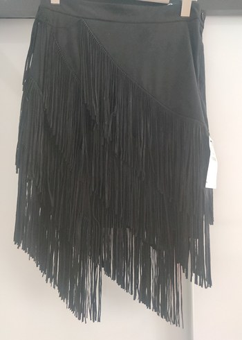 Püsküllü Siyah Süet Etek - Görsel 2