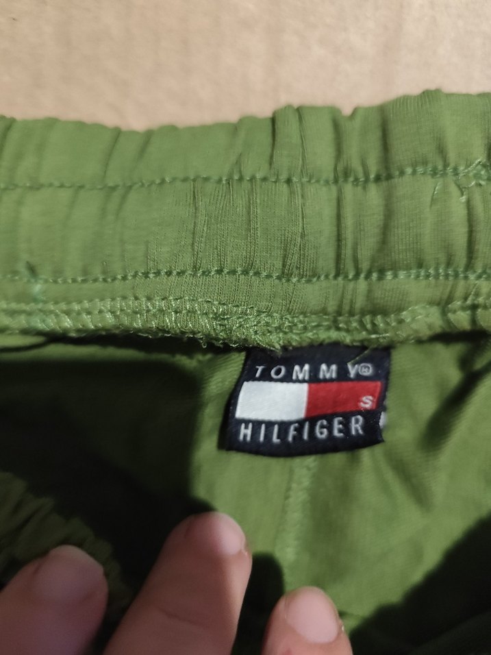 Tommy Hilfiger Yeşil Mini Şort - Görsel 2