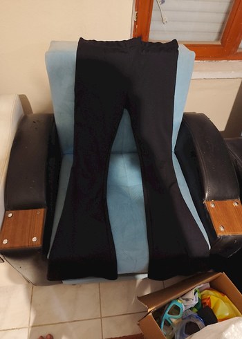Siyah Kadın Kumaş Pantolon, Normal Boy İspanyol paça
