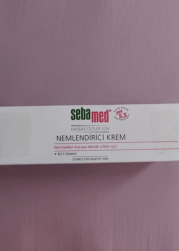 Sebamed Hassas Ciltler için Nemlendirici Krem
