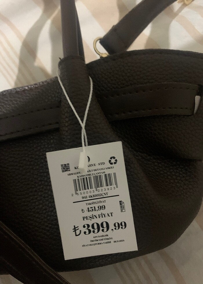 Çanta etiketli kahverengi - Görsel 3