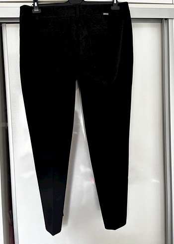 Atalar Kemerli Siyah Kumaş Kadın Pantolon - Görsel 2