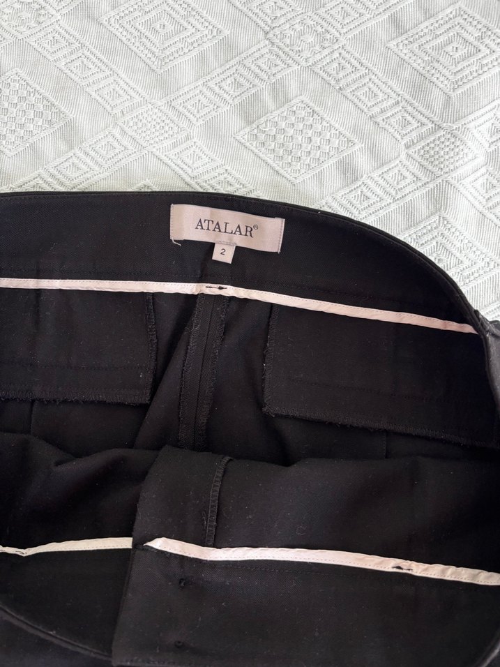 Atalar Kemerli Siyah Kumaş Kadın Pantolon - Görsel 4