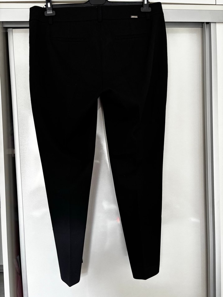 Atalar Kemerli Siyah Kumaş Kadın Pantolon - Görsel 2