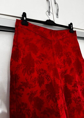 Mudo Kırmızı Batik Desenli Midi Kadın Pantolon - Görsel 2