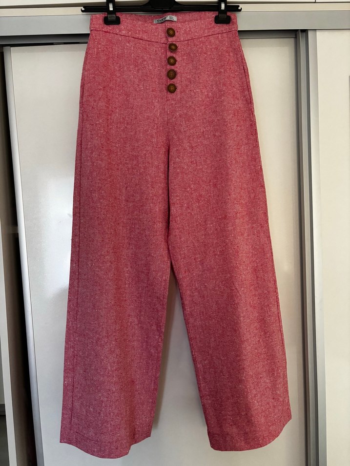 Düğmeli Pembe Midi Kadın Pantolon - Görsel 2