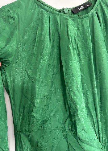 Uzun Yeşil Elbise - Görsel 6