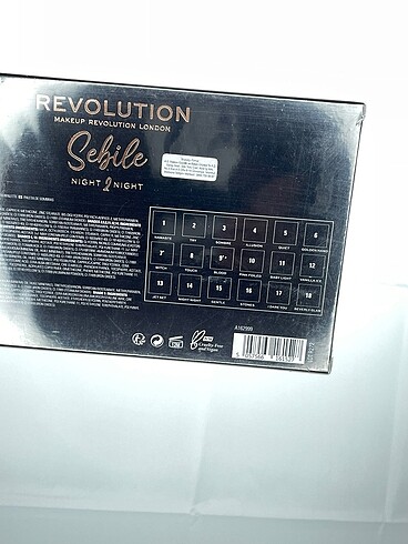  Beden Renk Revolution Far & Far Paleti p İndirimli.