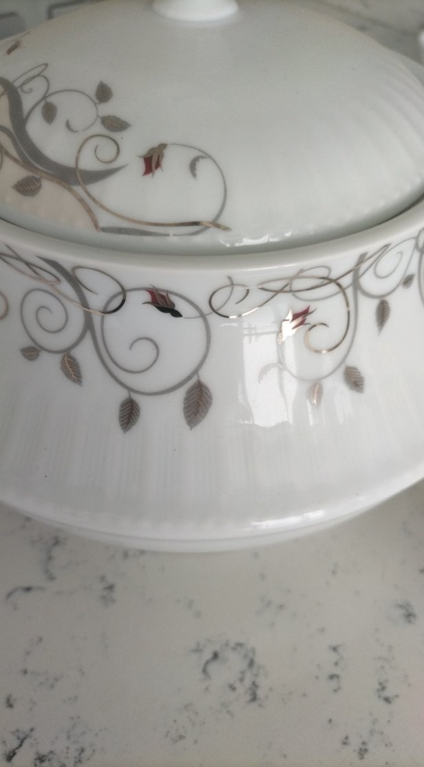 Nakış Desenli Beyaz Porselen büyük boy çorba tenceresi - Görsel 2