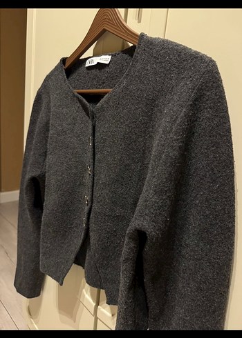 Düğmeli Kısa Gri Kadın Hırka - Görsel 3