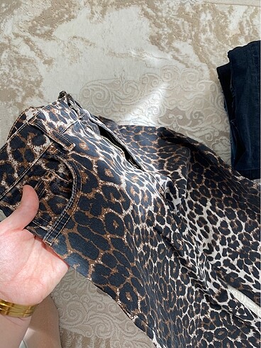 m Beden DeFacto leopar pantolon