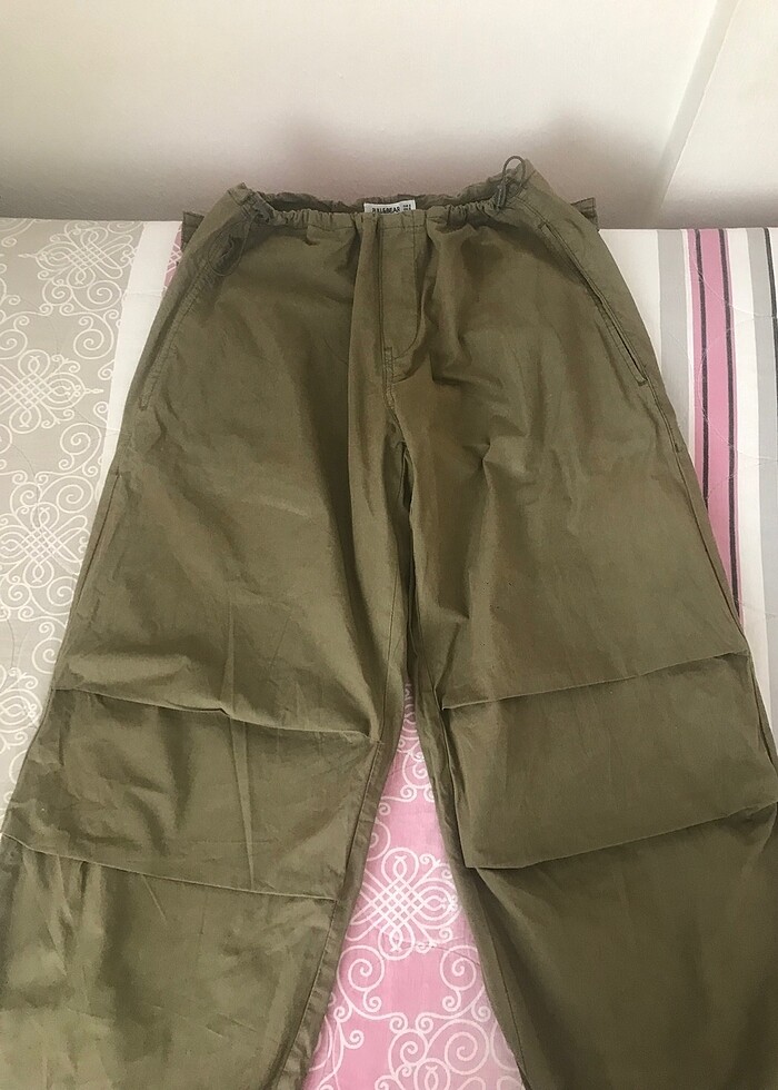 Pull & Bear Paraşüt Pantolon - Görsel 2