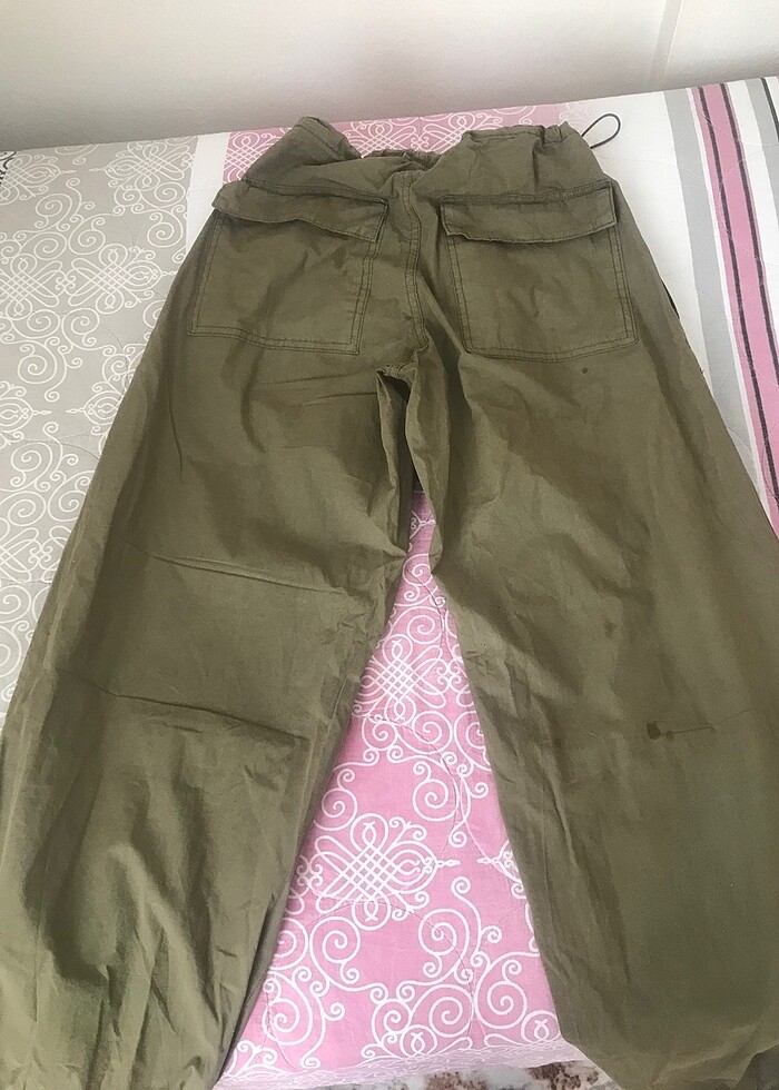 Pull & Bear Paraşüt Pantolon - Görsel 4