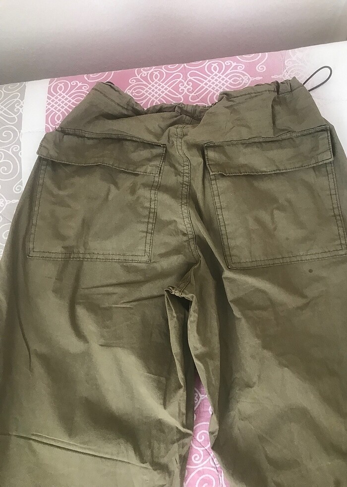 Pull & Bear Paraşüt Pantolon - Görsel 5