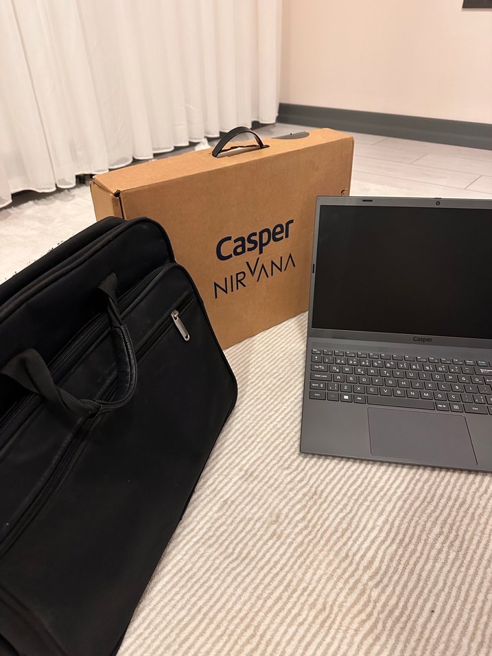 Gri Dizüstü Bilgisayar - Görsel 5