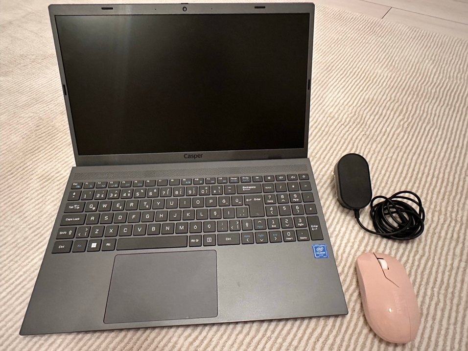 Gri Dizüstü Bilgisayar - Görsel 4