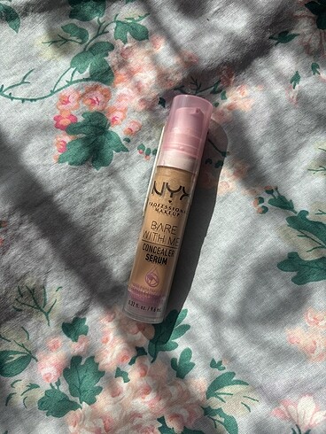 nyx bare with me kapatıcı