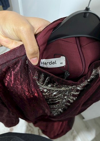 Bordo İşlemeli Uzun Abiye Elbise - Görsel 2