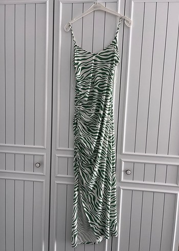 Zebra Desenli Yeşil Uzun Drapeli Elbise - Görsel 2