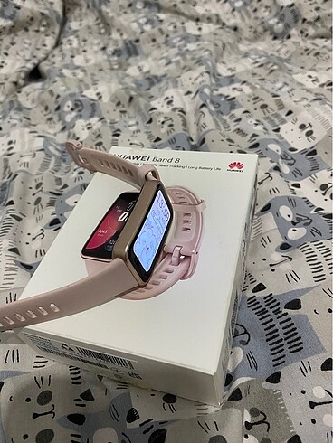 Akıllı saat huawei band 8