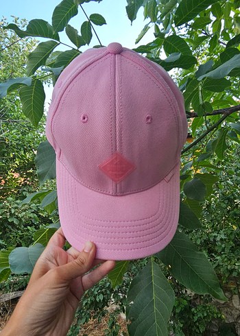 Pembe Atletik Tarz Sokak Şapkası