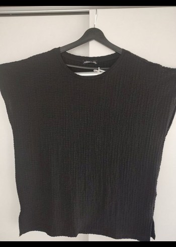 Siyah Kolsuz Tişört - Görsel 2