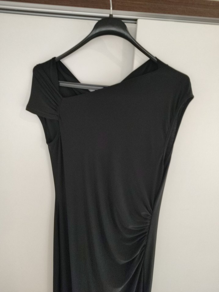 Siyah Drapeli V Yakalı Uzun Elbise - Görsel 5