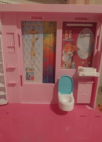 Beden Renk Barbie'nin Rüya evi