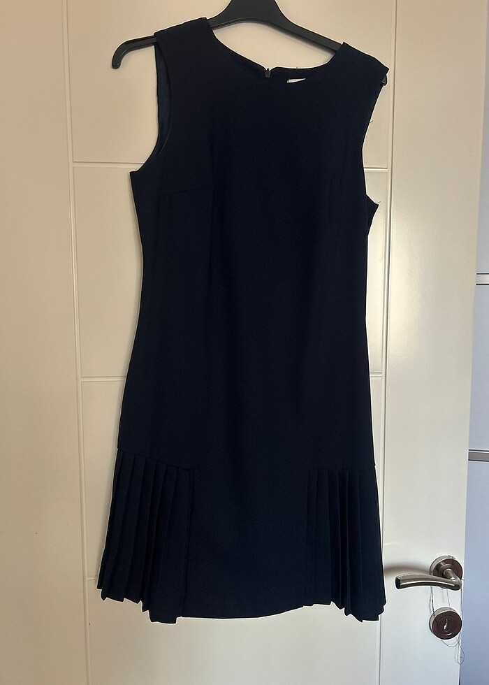 Koton sıfır kol pileli elbise - Görsel 2