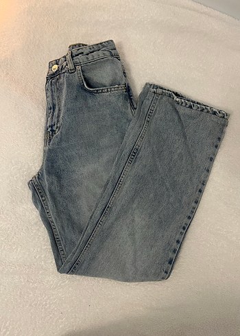 Trendyol & Milla Acik Mavi Yikamali Rahat Denim Jean